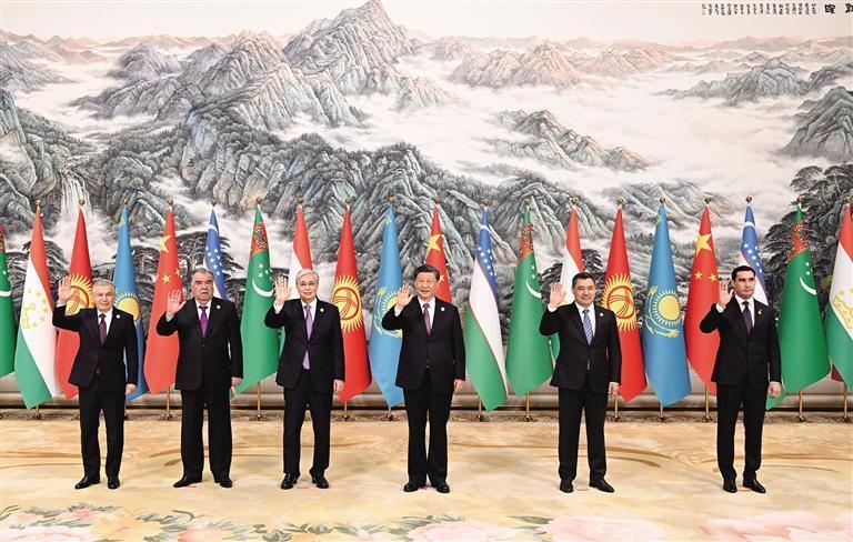 习近平主持首届中国－中亚峰会并发表主旨讲话强调：携手建设守望相助、共同发展、普遍安全、 世代友好的中国－中亚命运共同体
