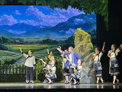 艺路繁花耀初心——湘西州文联五年文艺工作剪影