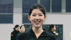 湘西篮球宝贝选拔现场美女如云！颜值身材双双在线～