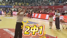 10岁小女孩连投连中拿下大奖，主持人直呼：现场签约，加入湘西队！