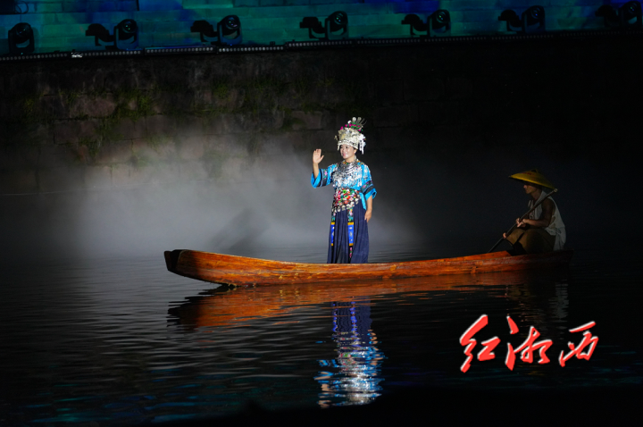 【点击查看原图】